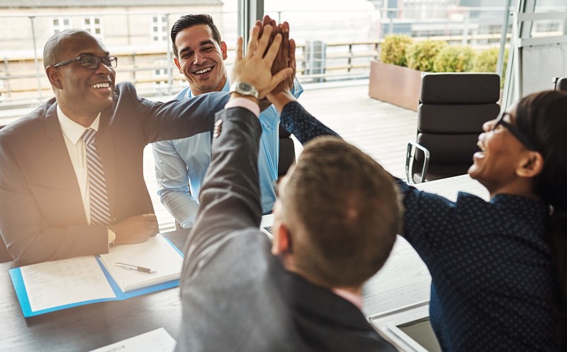 Dinámicas de trabajo en equipo para empresas